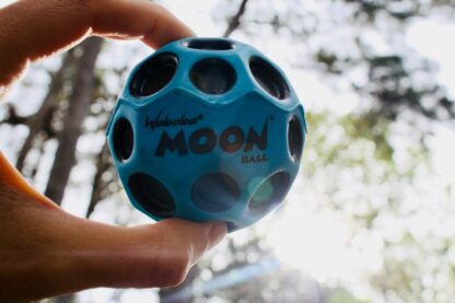 Waboba | Moon Ball | Blauw | Houten Aap